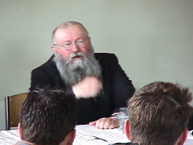../_images/1999-08-12-Nitsch-1-MVC-003F.JPG