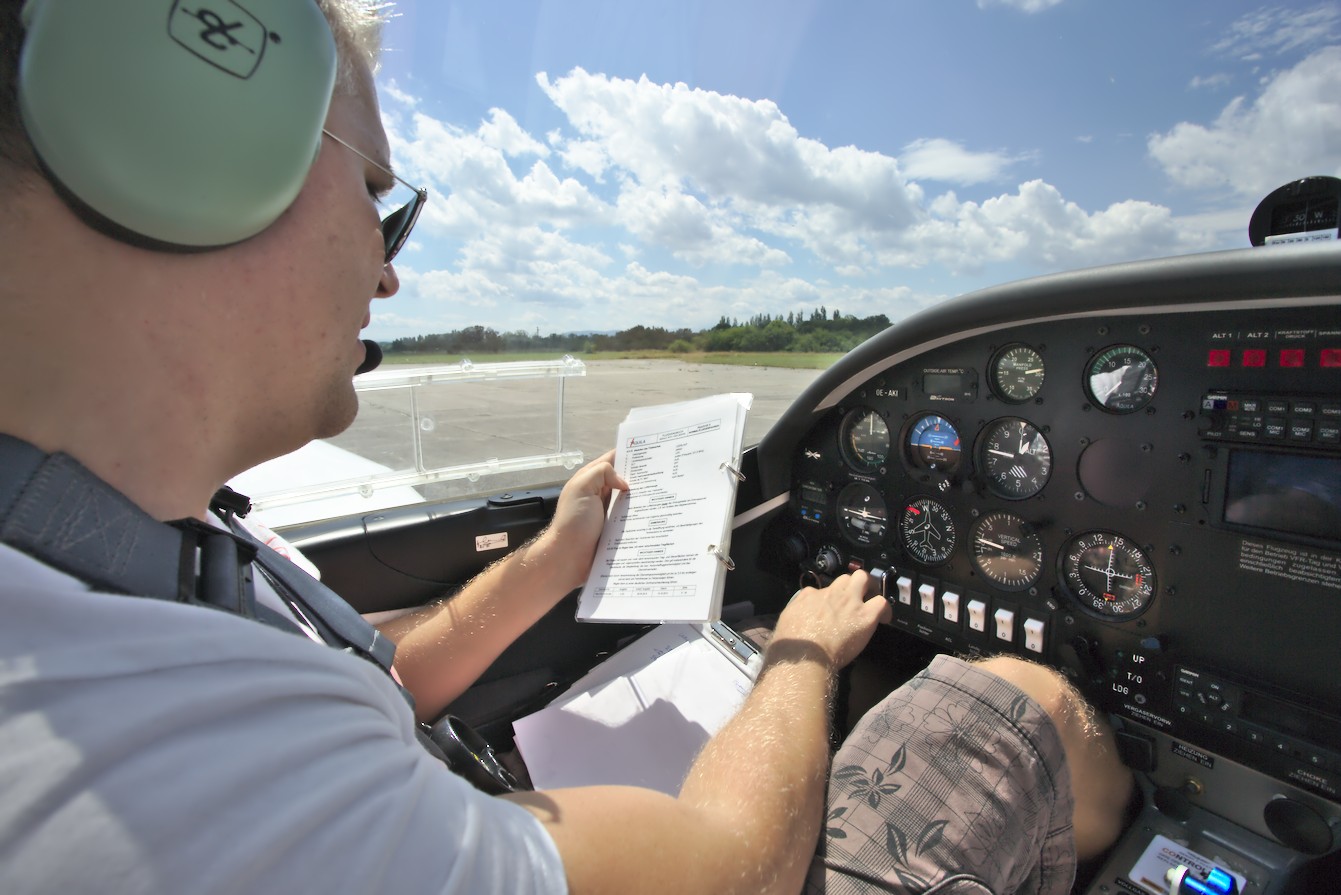 Flug Bad Vöslau--Krems